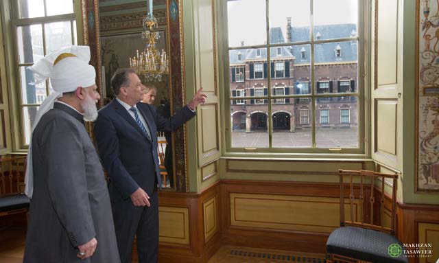 2015-10-06-Dutch-Parliament-012