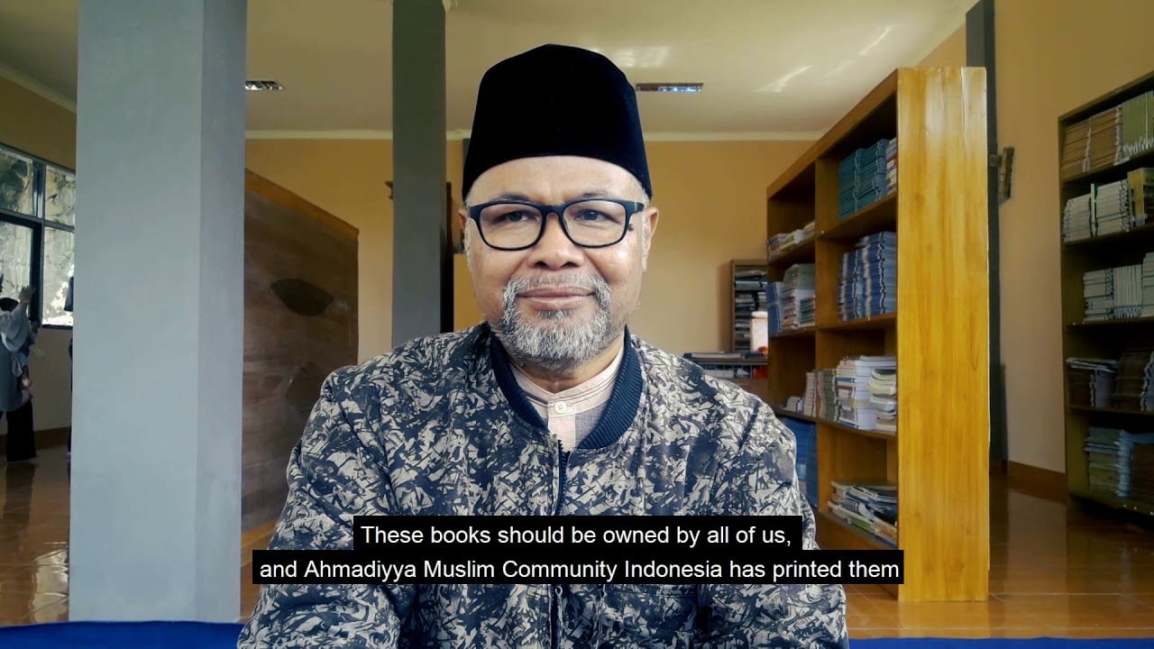 Indonesia book event held at Ahmadiyya School